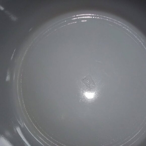 Vintage Lot Of 3 Hazel Atlas Embossed Milk Glass Saucers - Elegant! - Picture 2 of 2